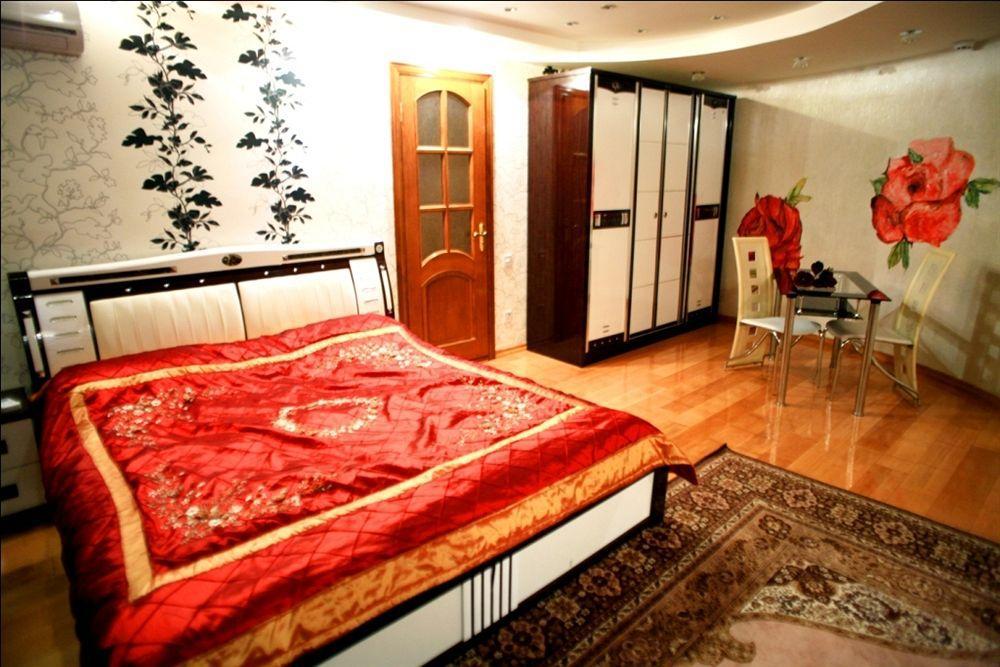 Hotel EZIO Kischinau Zimmer foto
